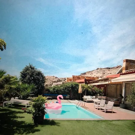 4 A Playa Amadores-chalet Moderno *